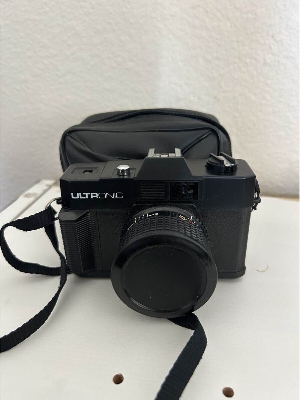 Ultronic Kinectic optical Color Lens Auto Fix Focus 50 Mm Lens Black Film Camera
